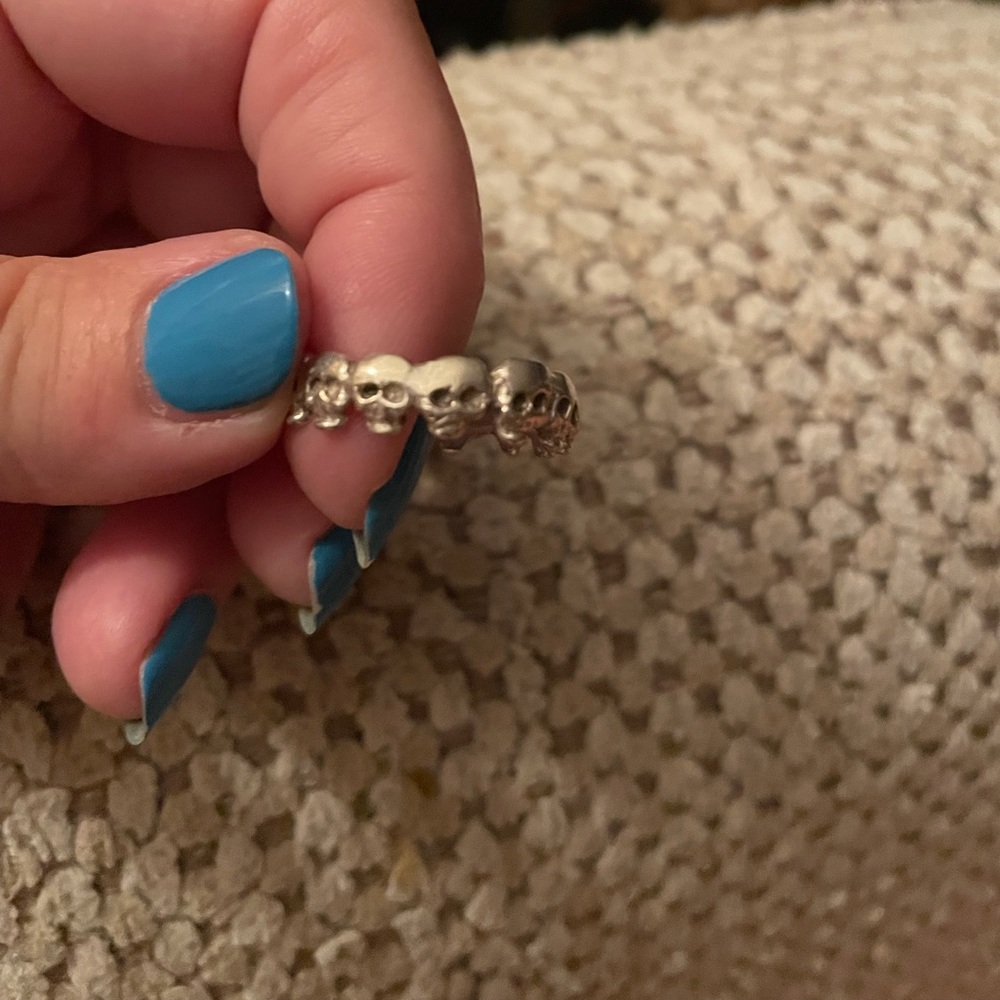 Unisex Skull ring. 925 silver stamped.